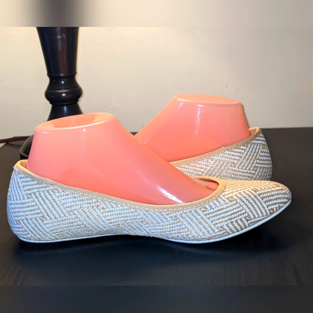 Kelly & Katie Women's Pirassa Woven Flats